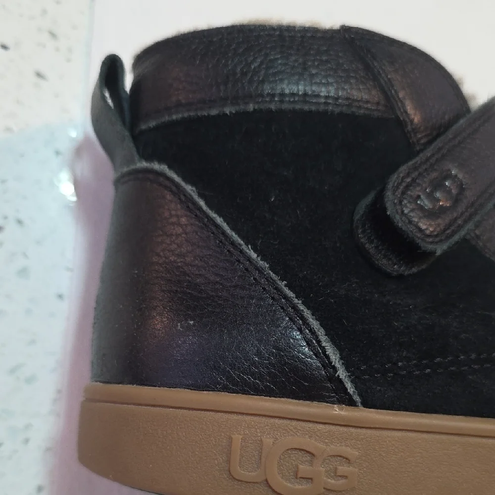 Ugg  Kids Rennon Boots Black Size Size 3 Fm1220G